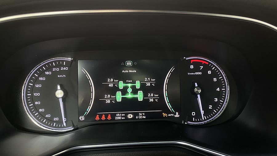 صور تجربة ام جي RX8 2020 - (4).jpg