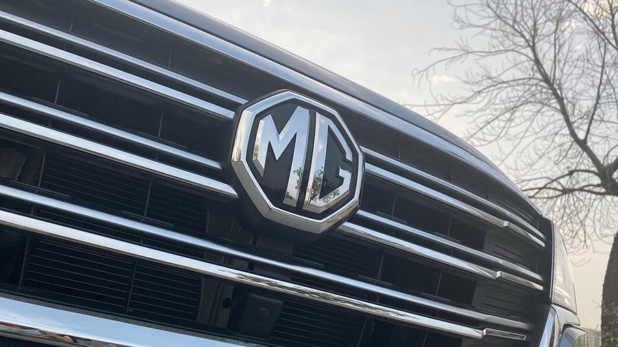 صور تجربة ام جي RX8 2020 - (8).jpg