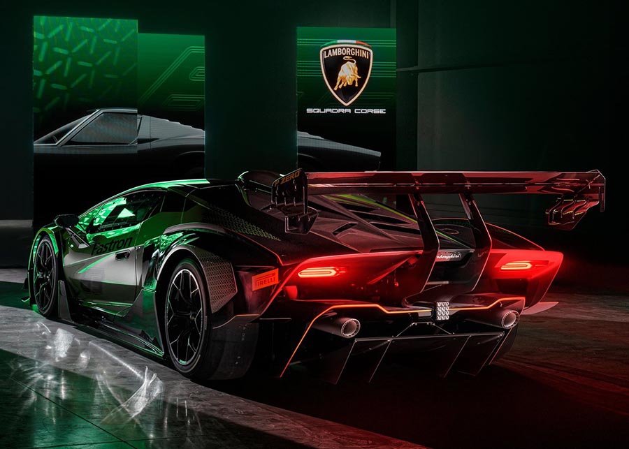 لامبورغيني ايسينزا SCV12 - 06.jpg