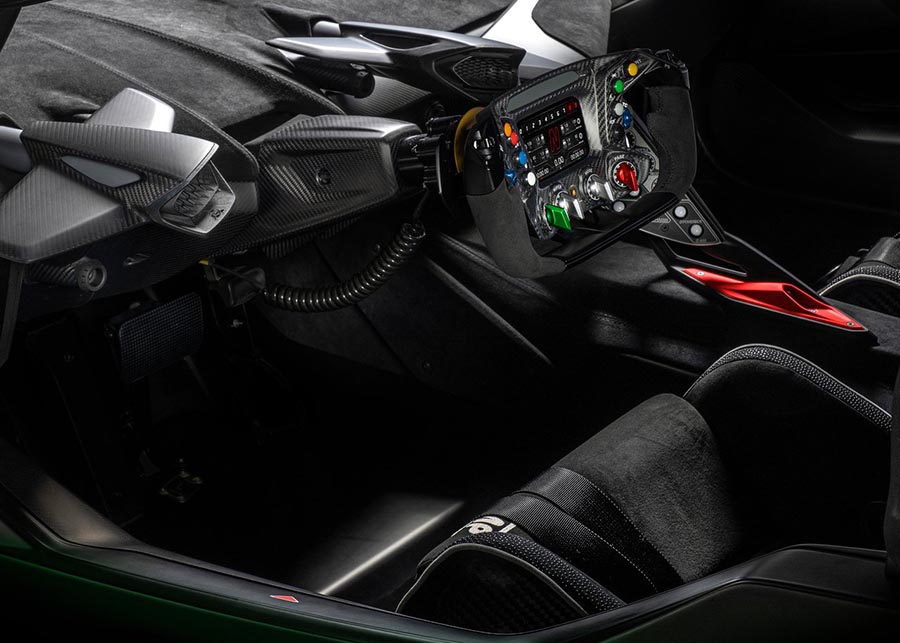 لامبورغيني ايسينزا SCV12 - 13.jpg