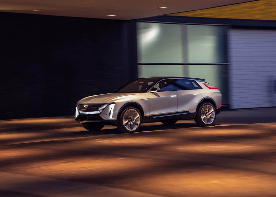 كاديلاك ليريك النموذجية 2020 - 01 (3).jpg