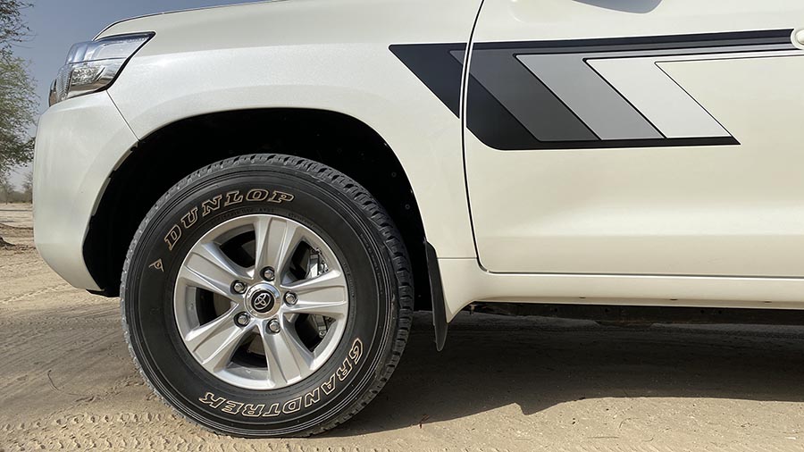 صور تجربة تويوتا لاندكروزر اصدار التراث - (13).jpg