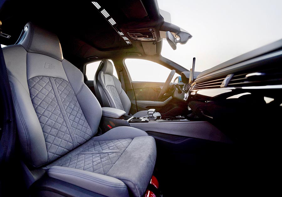 صور تجربة اودي A4 2020 - (22).jpg