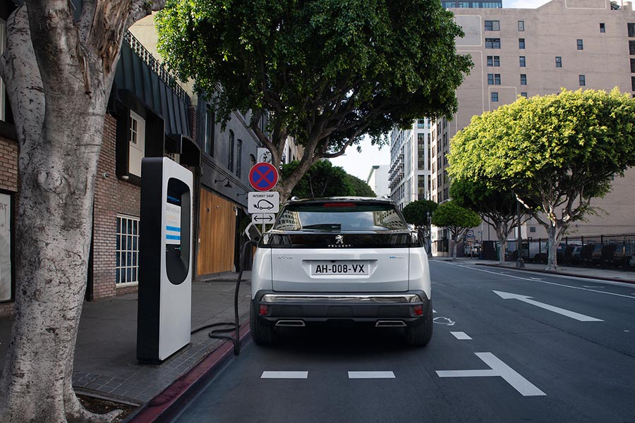 بيجو 3008 2021 - 14.jpg