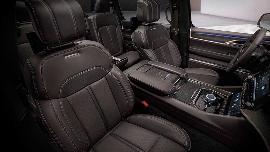 جيب جراند واجونير النموذجية - 10.jpg