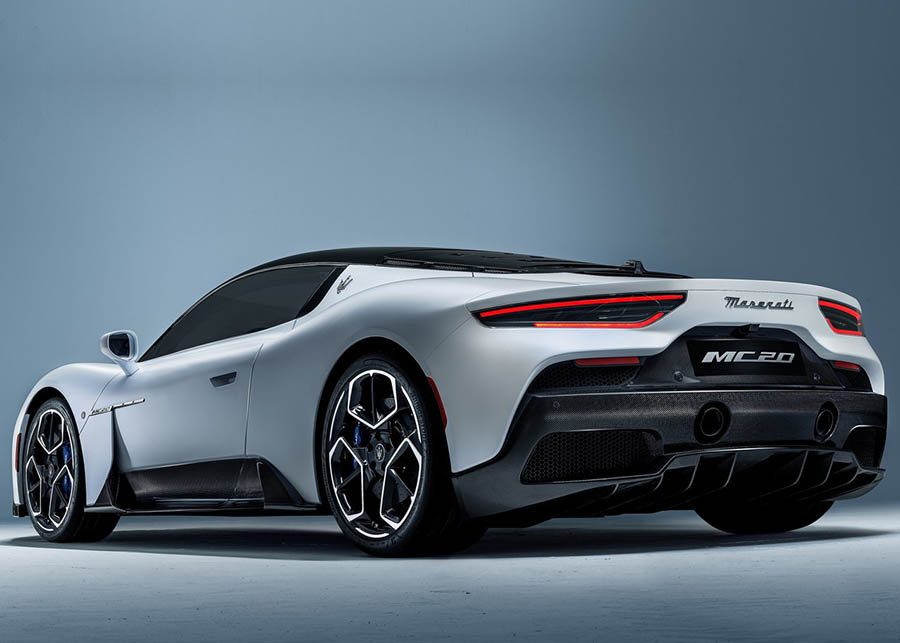 صور مازيراتي MC20 - 04.jpg