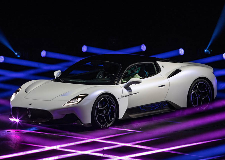 صور مازيراتي MC20 - 11.jpg