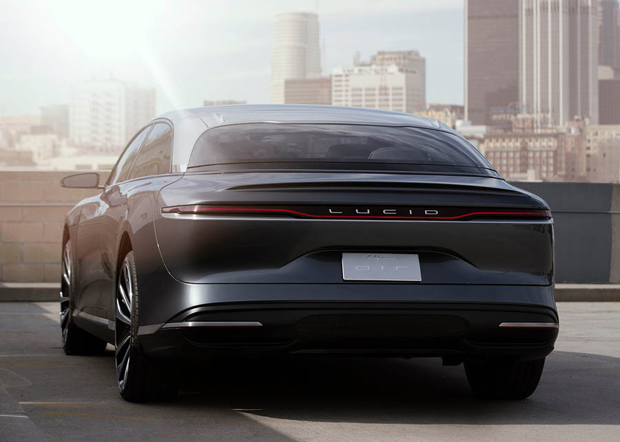 صور لوسيد آير - 10.jpg