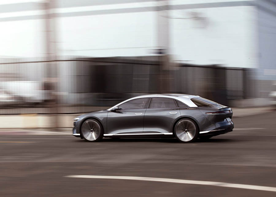 صور لوسيد آير - 12.jpg