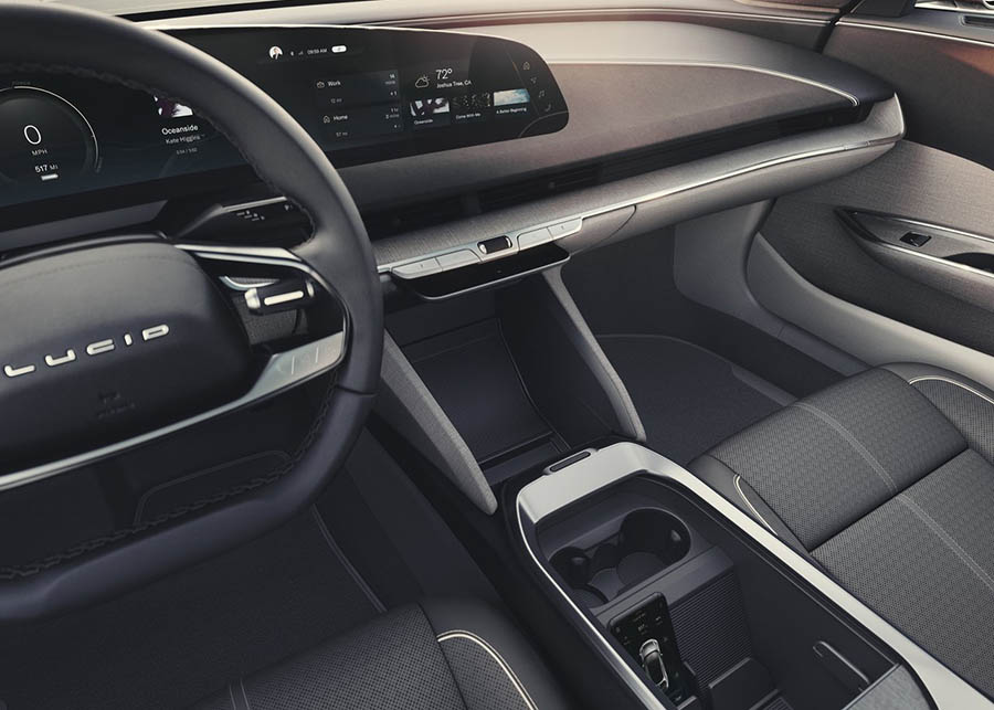 صور لوسيد آير - 18.jpg