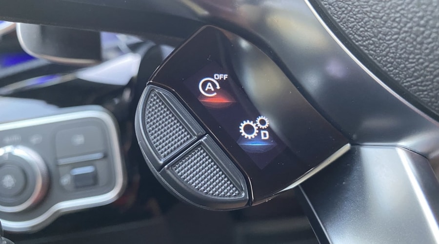 مرسيدس بنز أي أم جي أي 35 18.jpg