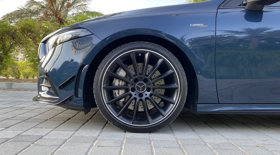 مرسيدس بنز أي أم جي أي 35 24.jpg