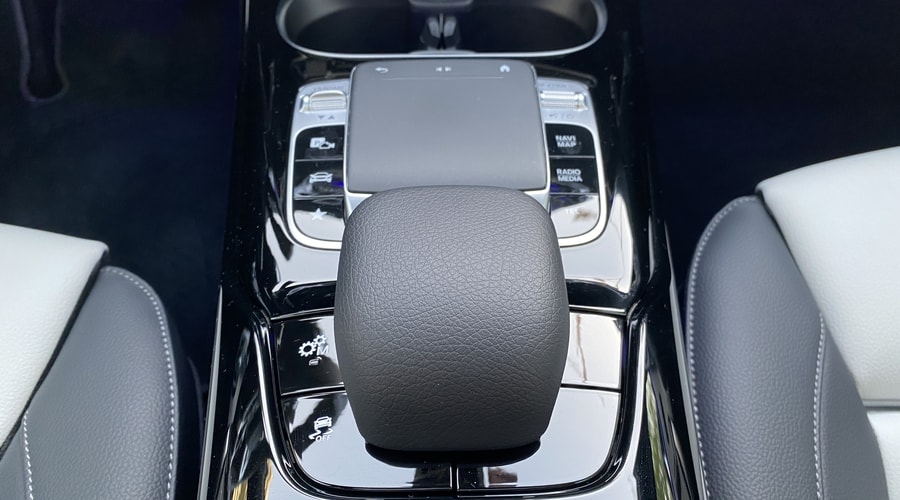 مرسيدس بنز أي أم جي أي 35 25.jpg