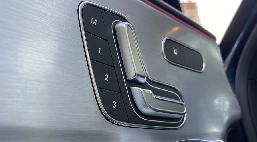 مرسيدس بنز أي أم جي أي 35 40.jpg