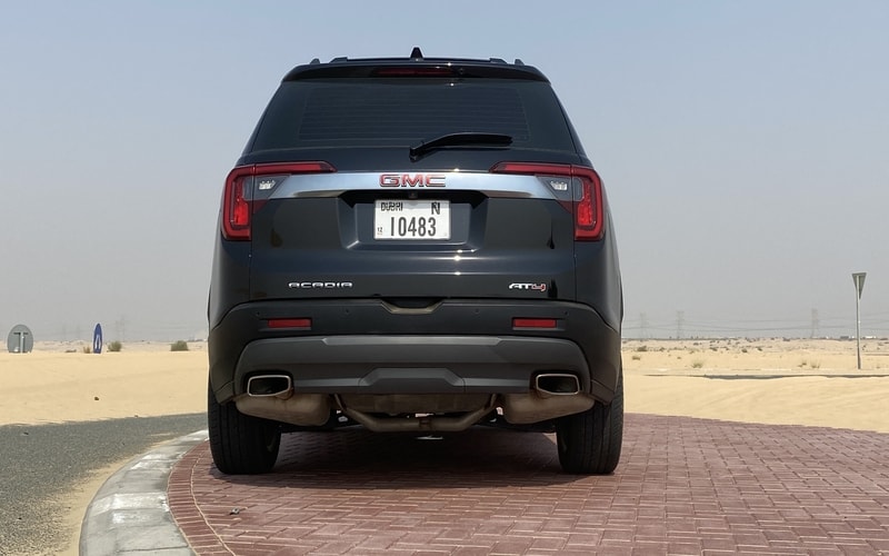 جي ام سي اكاديا 2020  31.jpg