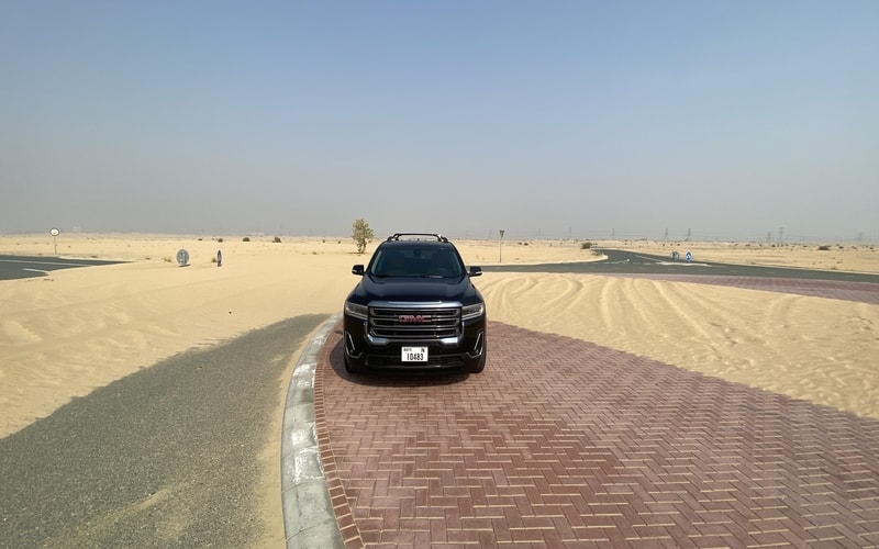 جي ام سي اكاديا 2020  36.jpg