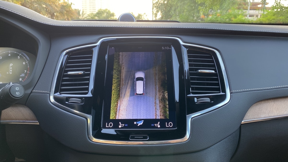 فولفو اكس سي 90  XC 90 (20).jpg