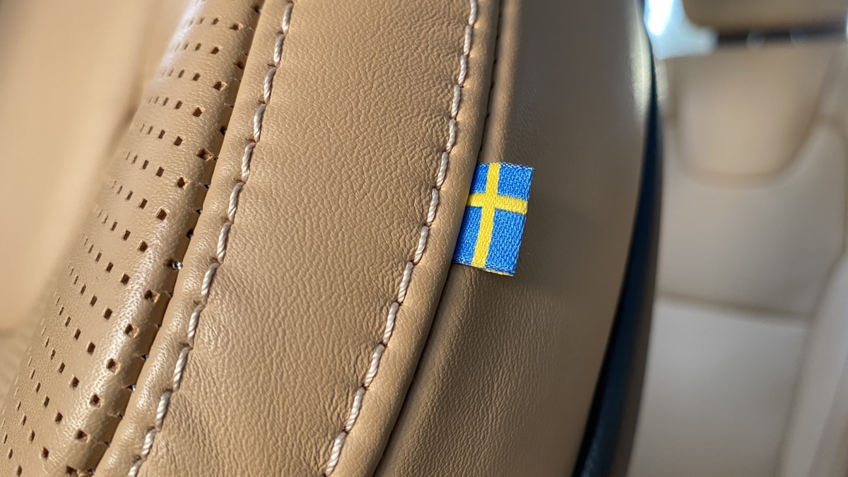 فولفو اكس سي 90  XC 90 (22).jpg