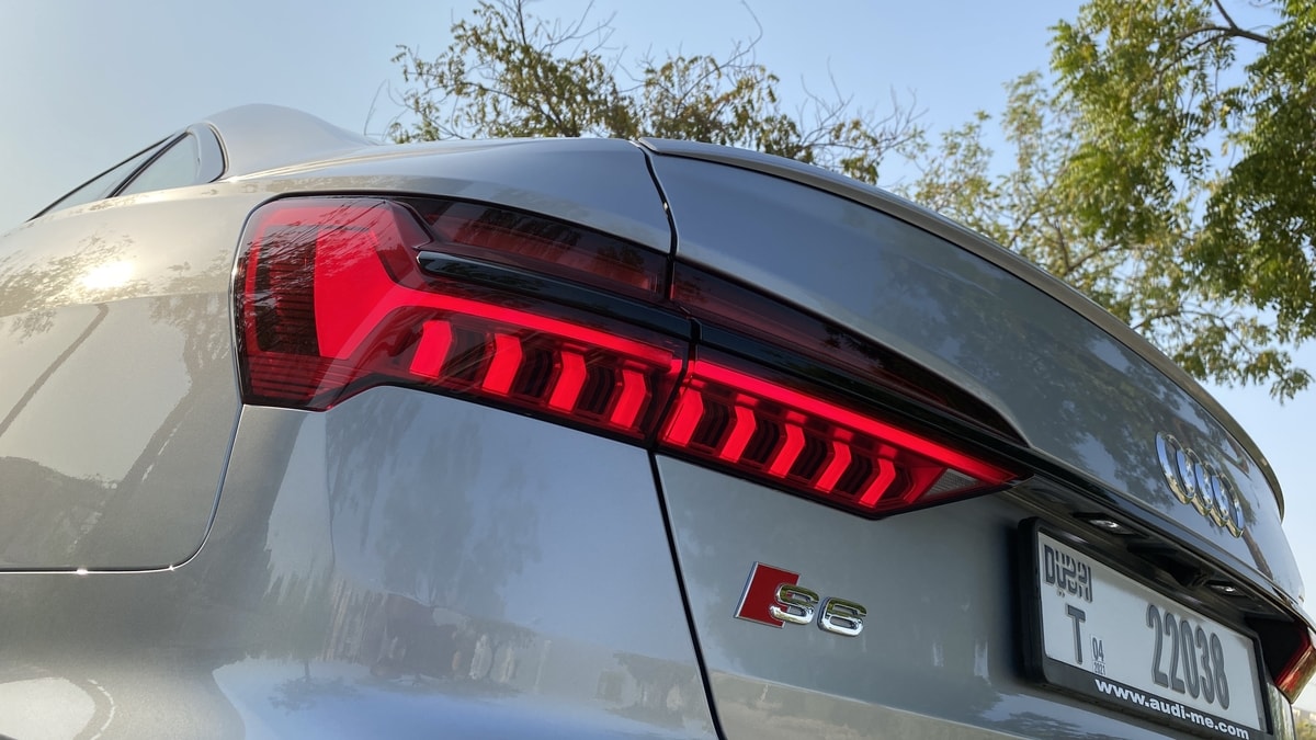 اودي S6 (15).jpg