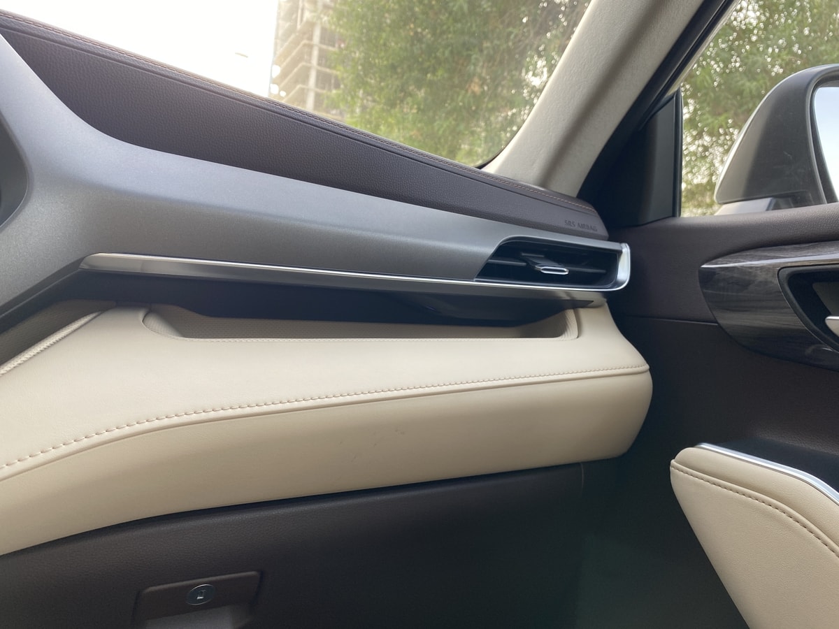 تويوتا هايلاندر (34).jpg