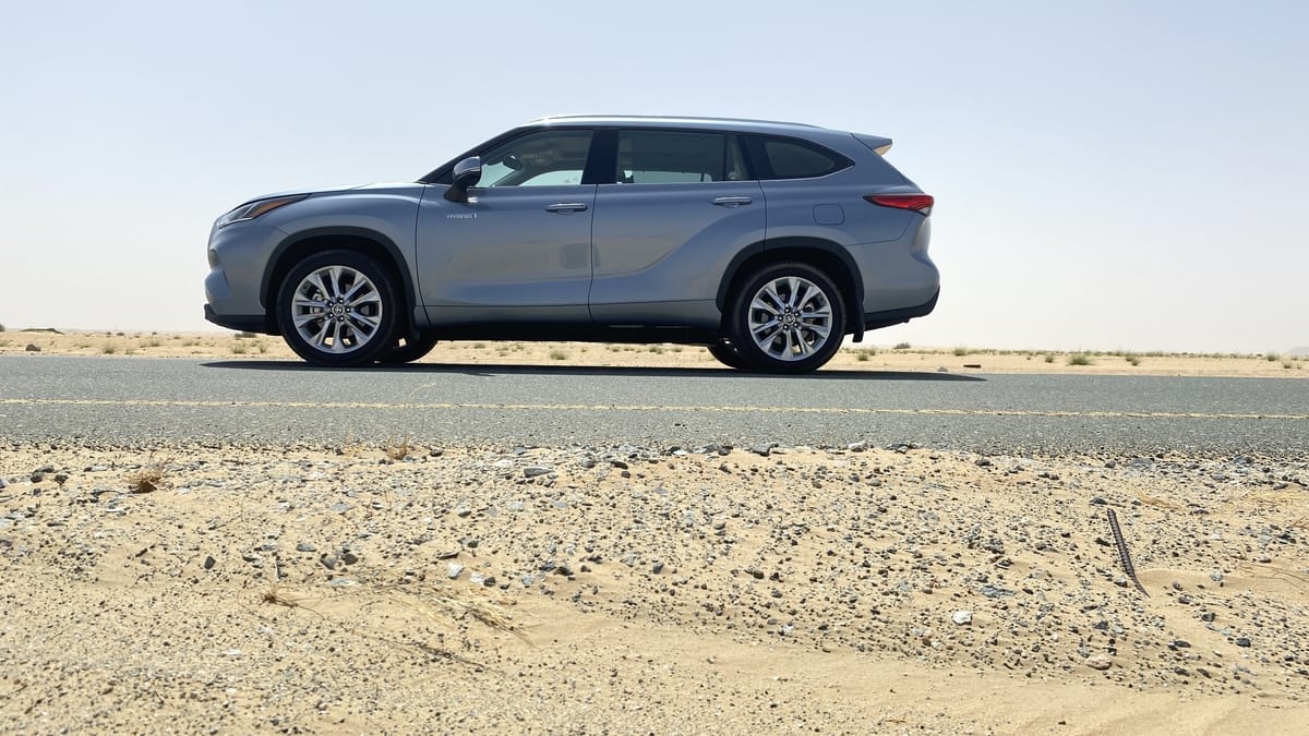 تويوتا هايلاندر (38).jpg