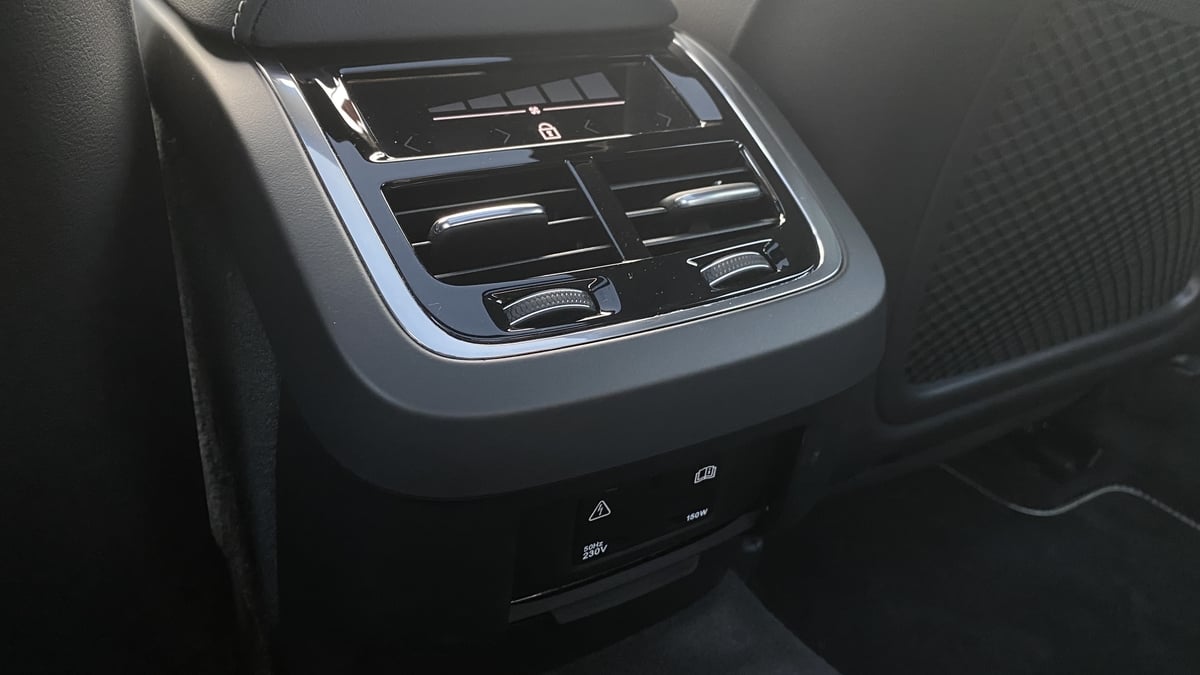 تجربة فولفو  (43).jpg