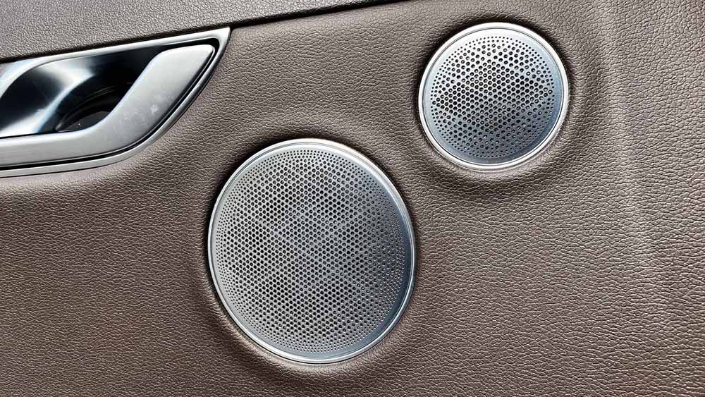 جينيسيس جي 80 (14).jpg