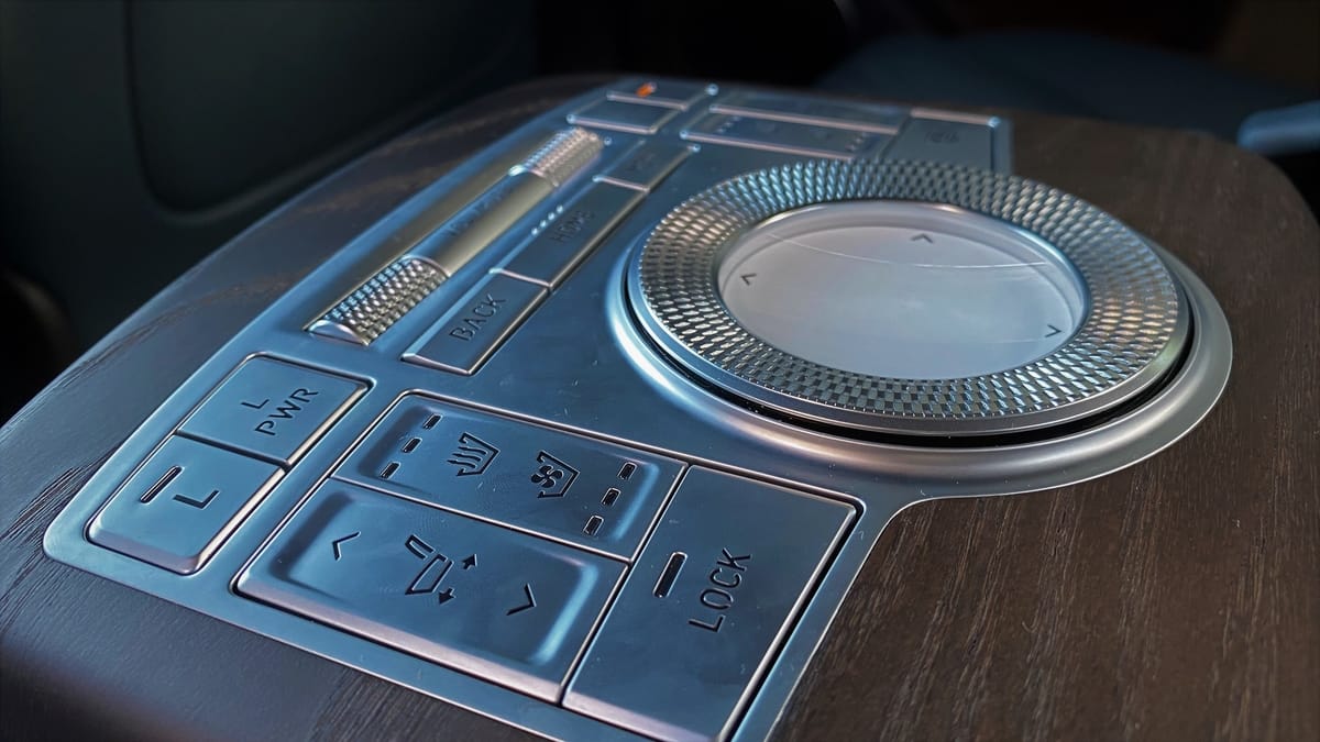 جينيسيس جي 80 (8).jpg