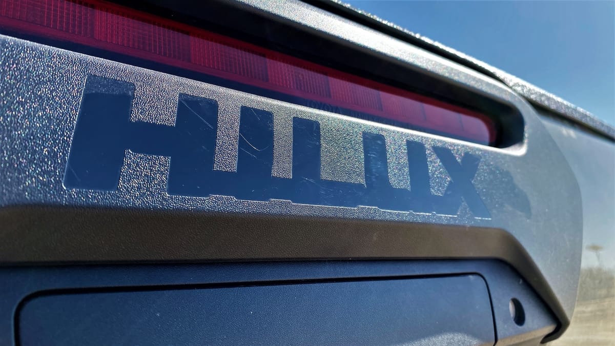 تويوتا هايلوكس (13).jpg