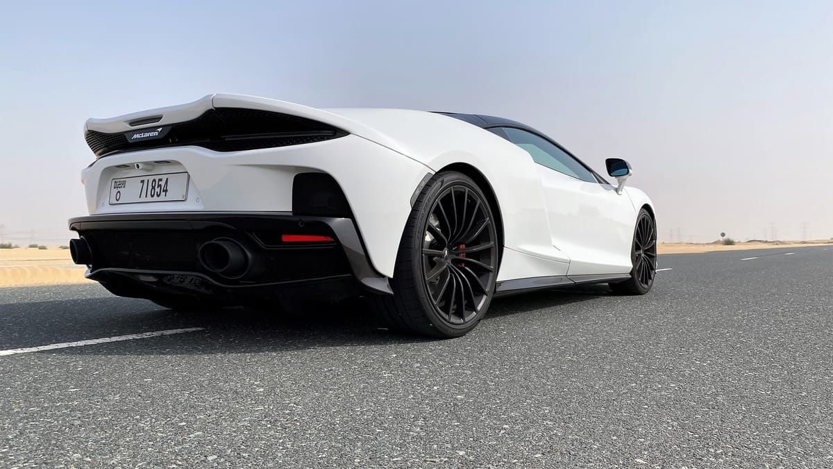 تجربة قيادة ماكلارين جي تي (15).jpg