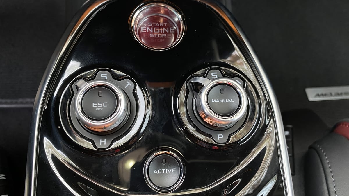 تجربة قيادة ماكلارين جي تي (22).jpg