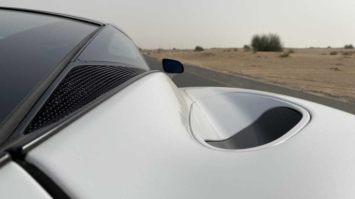 تجربة قيادة ماكلارين جي تي (6).jpg