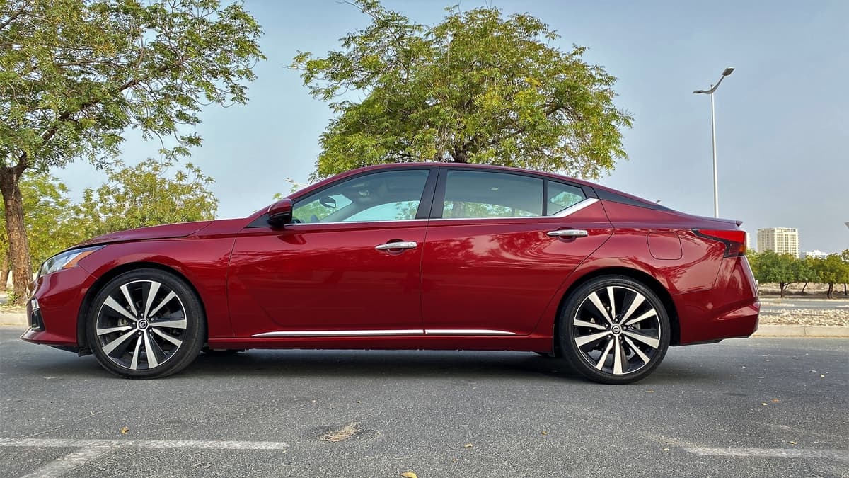 تجربة نيسان التيما (14).jpg