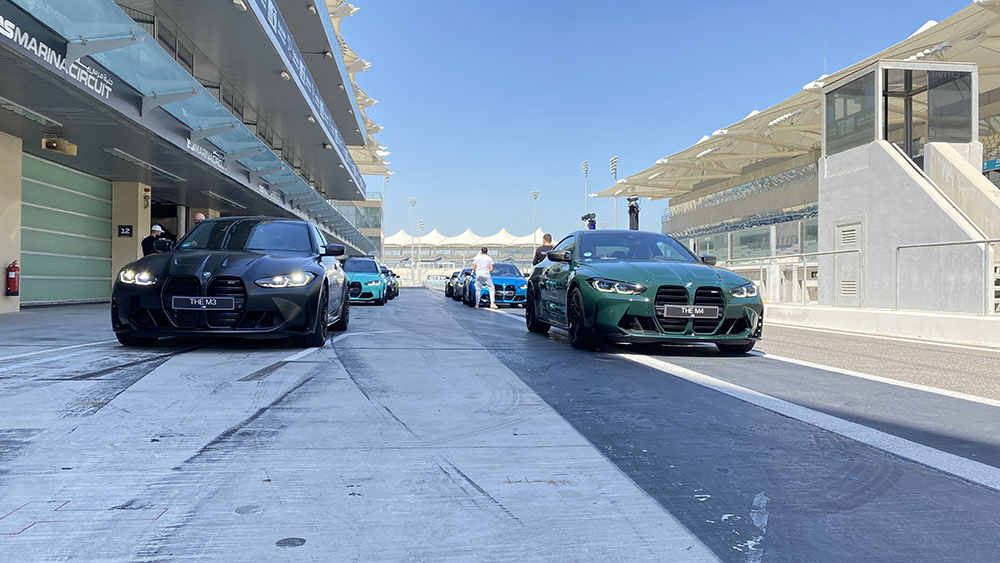 تجربة قيادة M3 و M4 (2).jpg