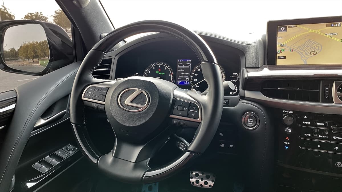 تجربة لكزس أل أكس (13).jpg