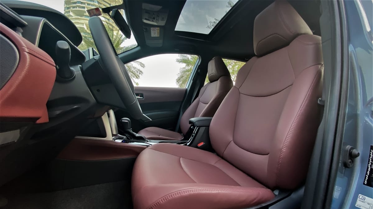 تجربة قيادة تويوتا كورولا كروس (8).jpg