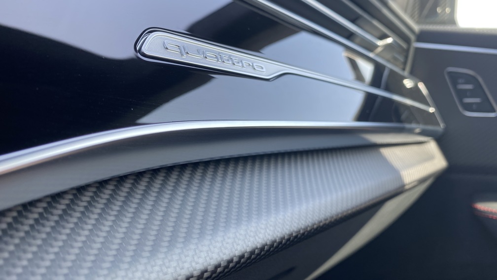 تجربة أودي أر أس كيو8 (16).jpg