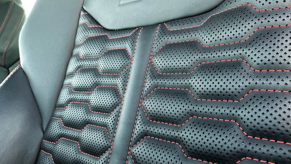 تجربة أودي أر أس كيو8 (2).jpg