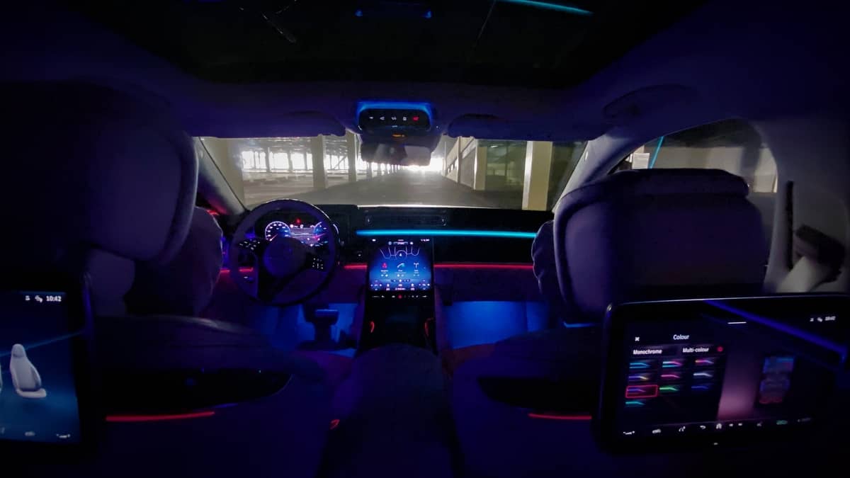 تجربة مرسيدس أس كلاس (18).jpg