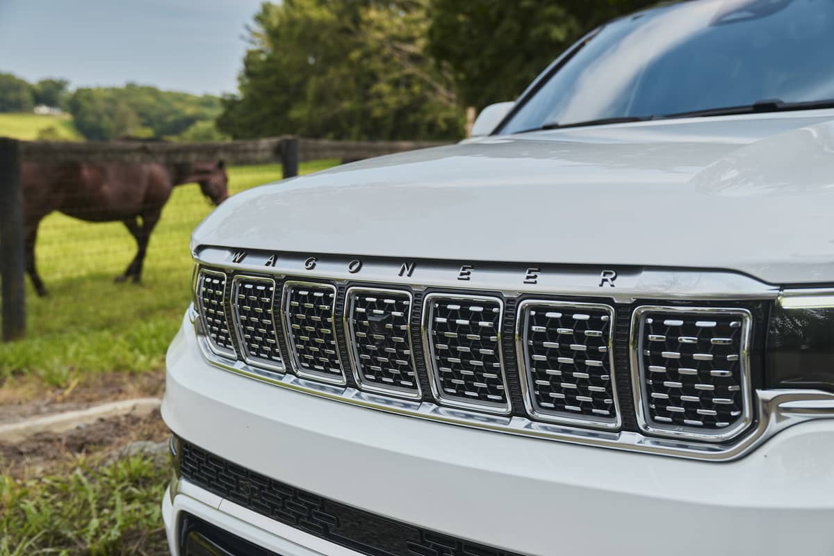 Jeep Wagoneer جيب واجينيير (14).jpg