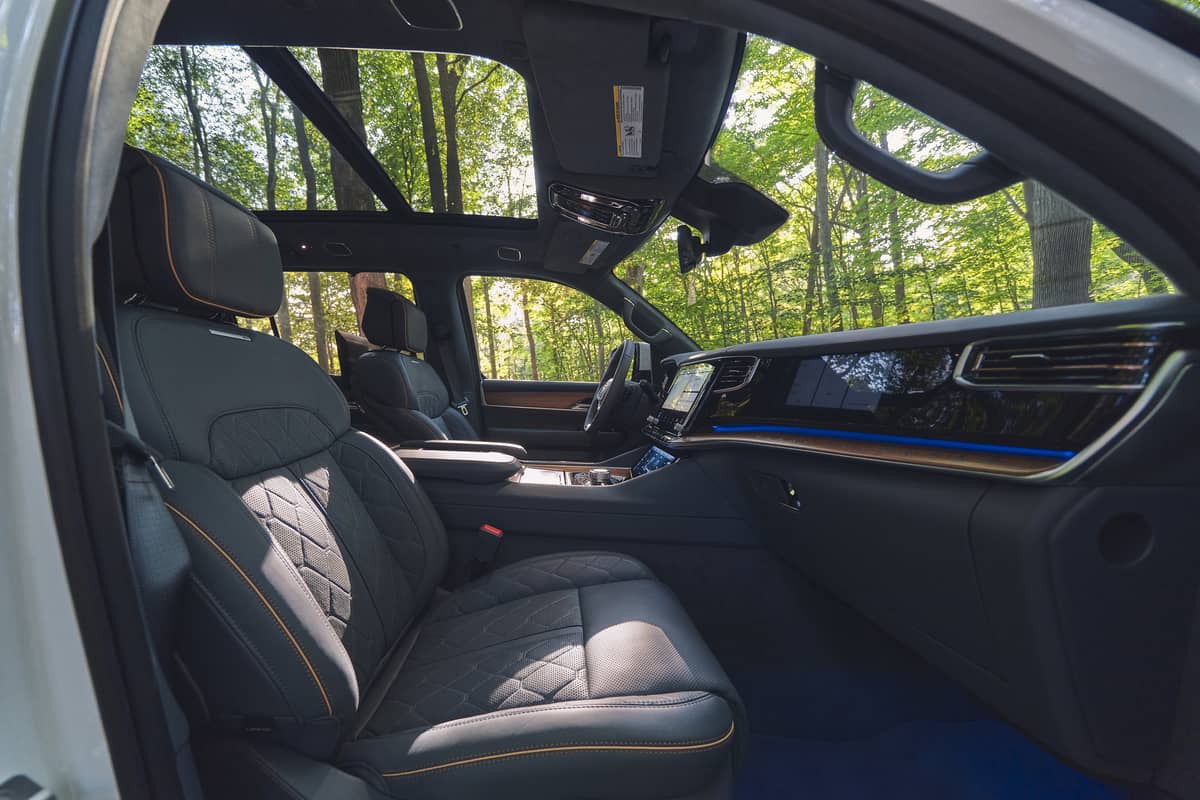 Jeep Wagoneer جيب واجينيير (29).jpg