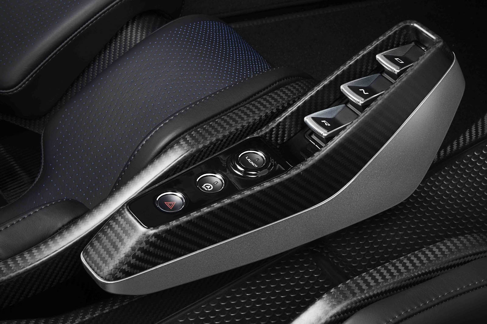 ماكلارين سينا 2019 (10).jpg