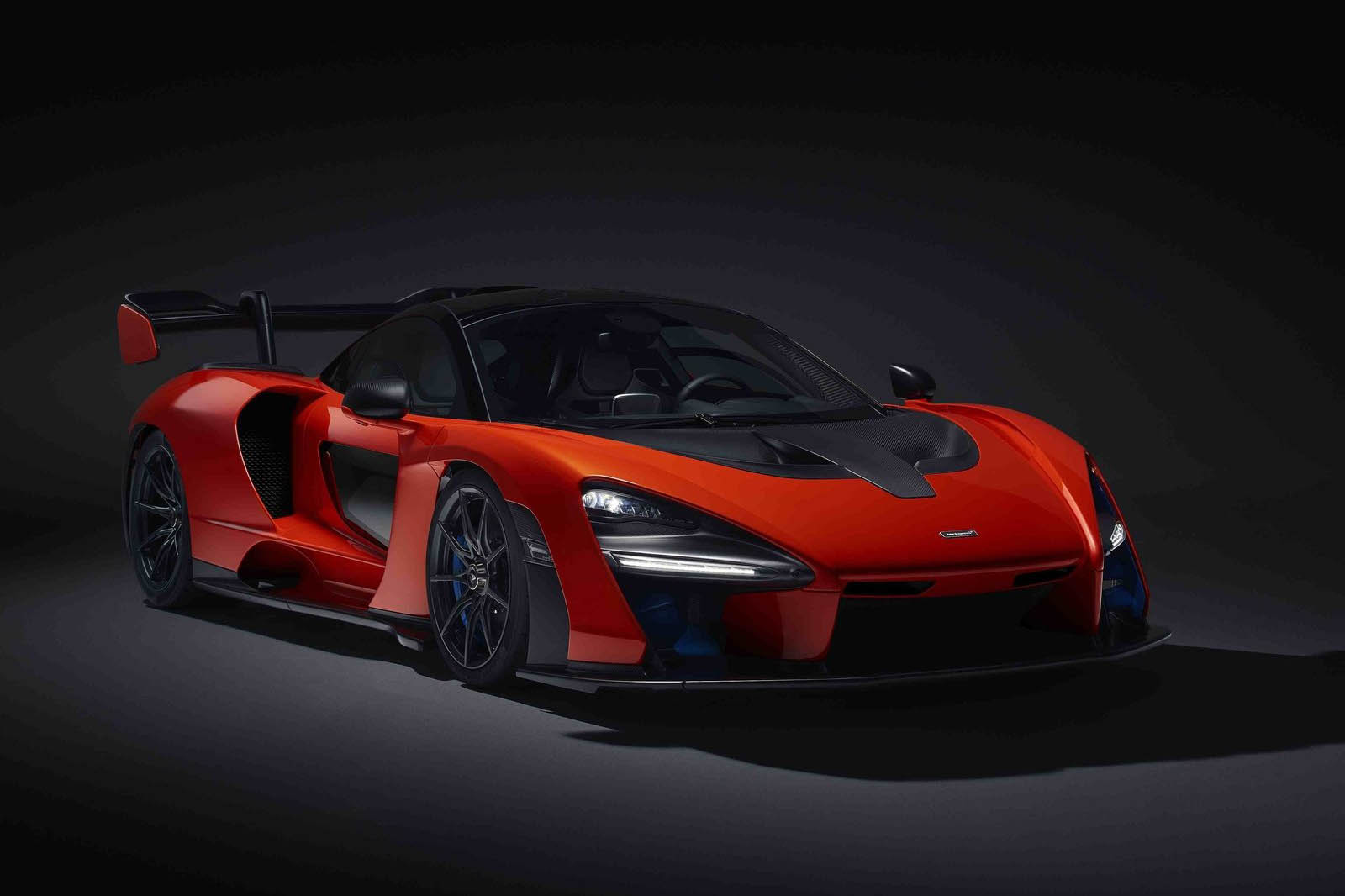 ماكلارين سينا 2019 (2).jpg