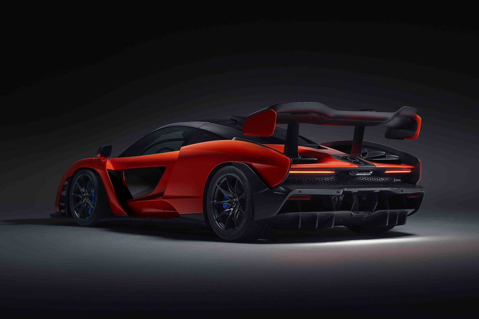 ماكلارين سينا 2019 (5).jpg