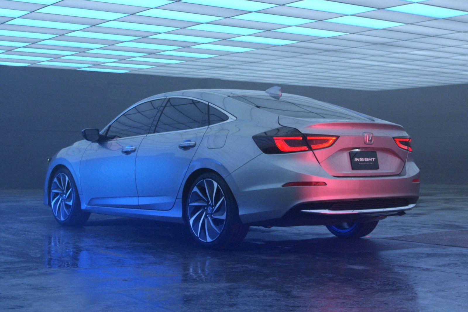 هوندا انسايت النموذجية 2018 - (3).jpg