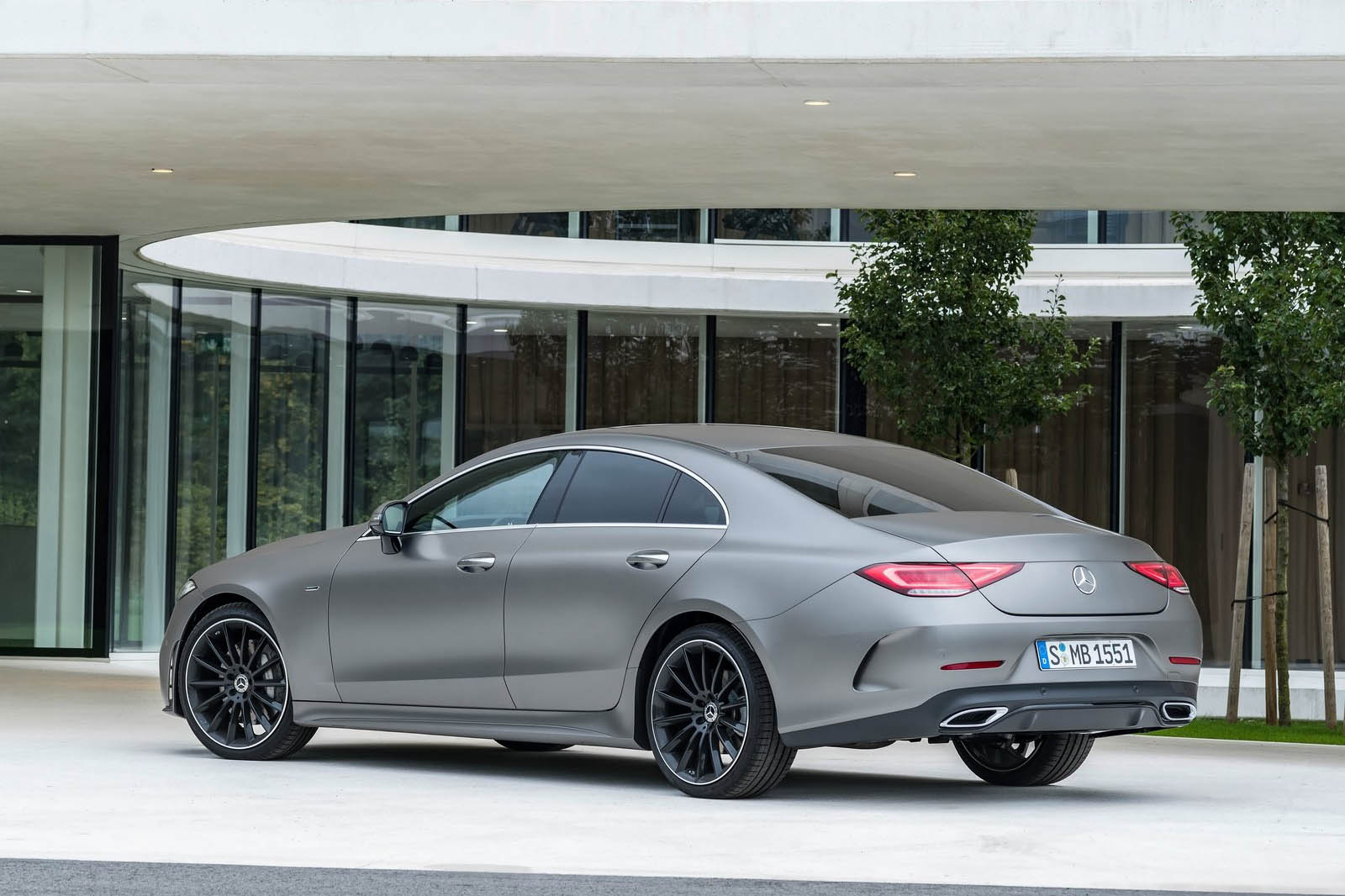 مرسيدس بنز سي ال اس 2019 (9).jpg