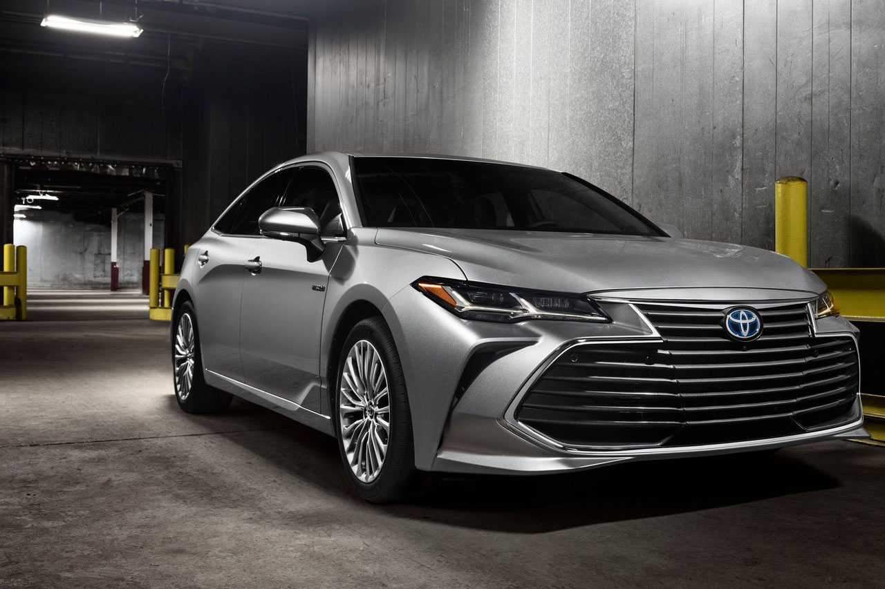 تويوتا افالون 2019 - (1).jpg