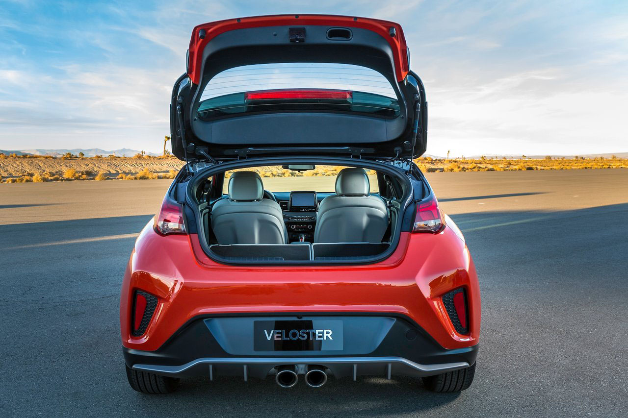 هيونداي فيلوستر 2019 - (7).jpg