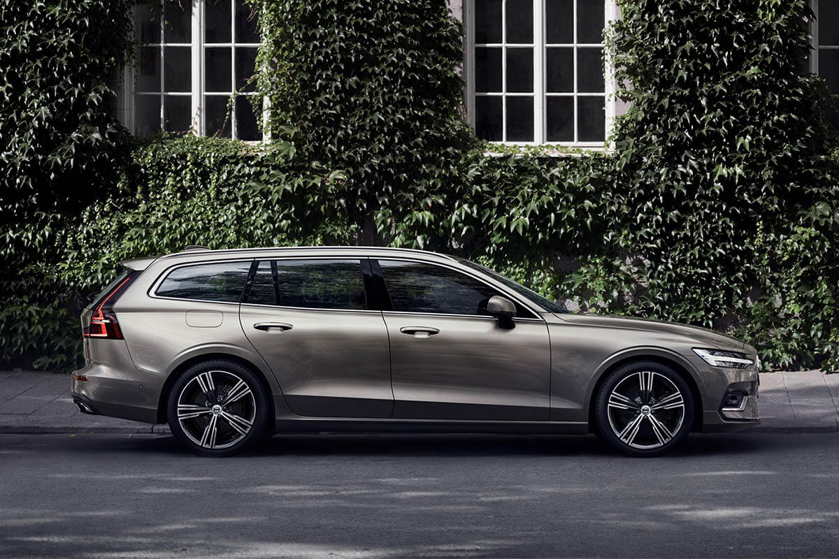 فولفو V60 2019 -  (6).jpg