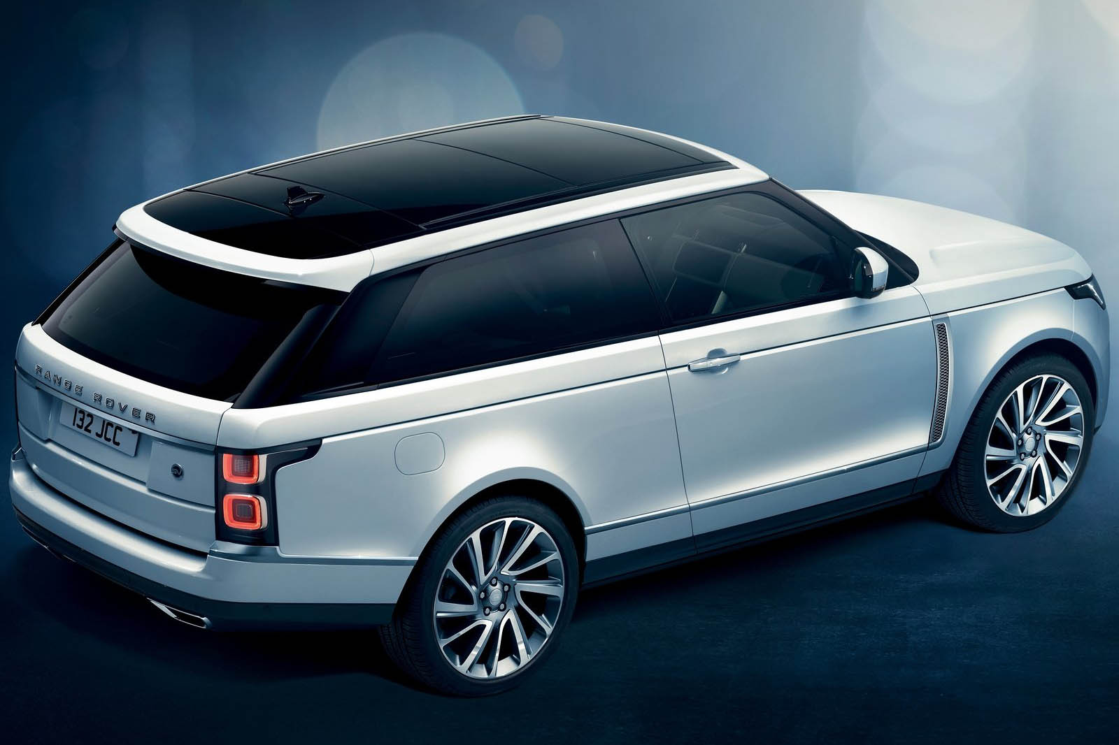 رنج روفر اس في كوبيه 2019 - (3).jpg